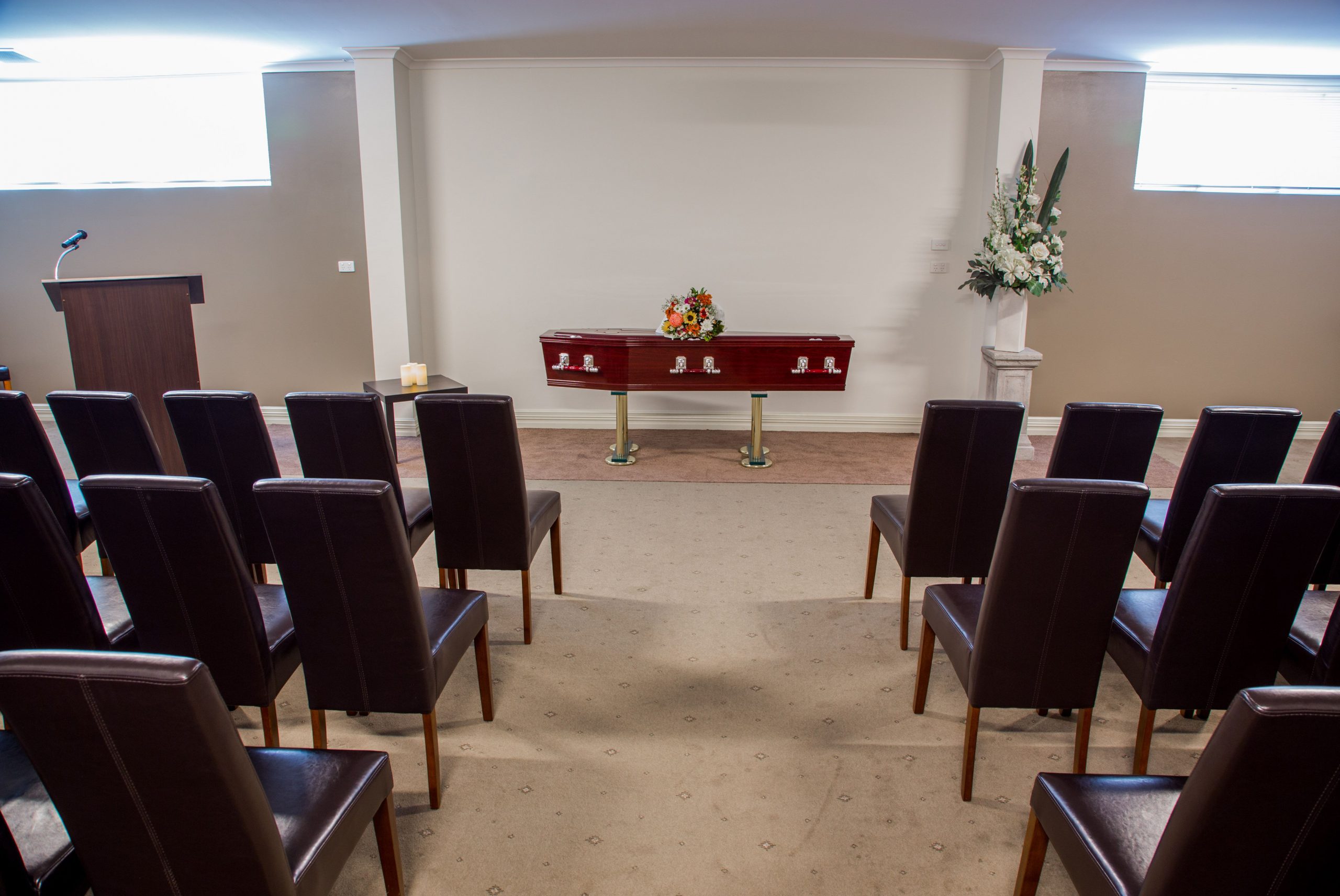 Fulham-Funerals-Underdale-Chapel-scaled.jpg